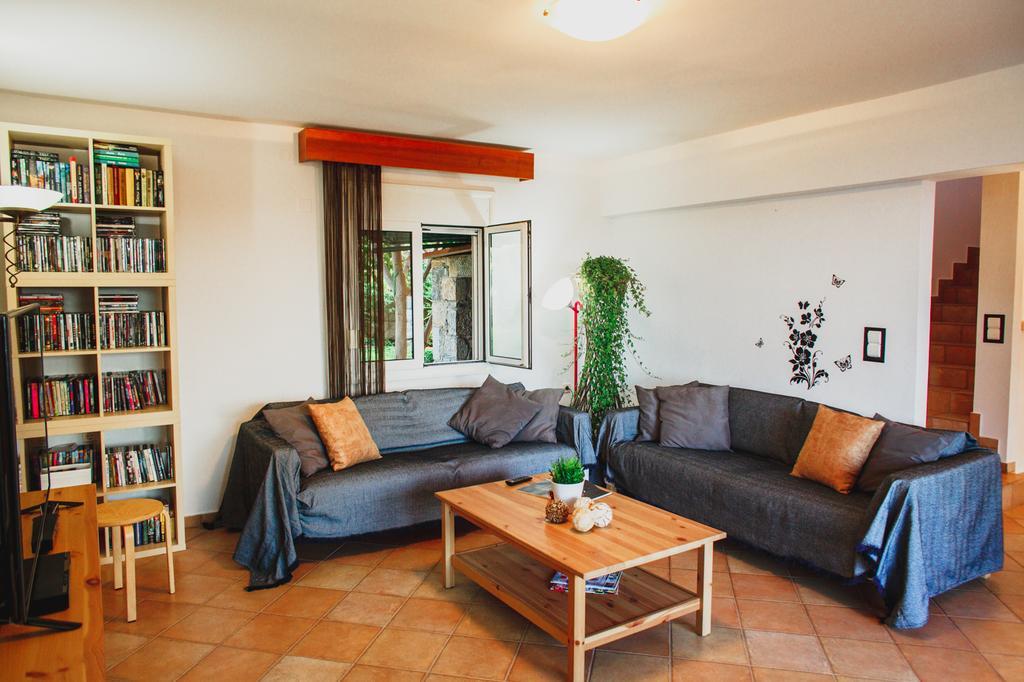 Wild Pear Villa Лигария Екстериор снимка