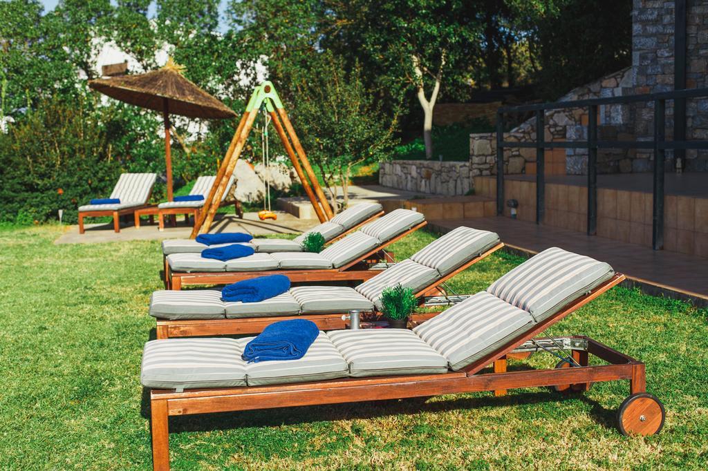 Wild Pear Villa Лигария Екстериор снимка
